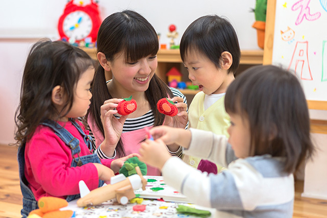 2歳児に必要な幼児教育のポイントを発達の特徴を踏まえて解説