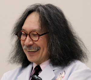 松延康(まつのぶ・しずか)さん(農学博士、理科実験パフォーマー)