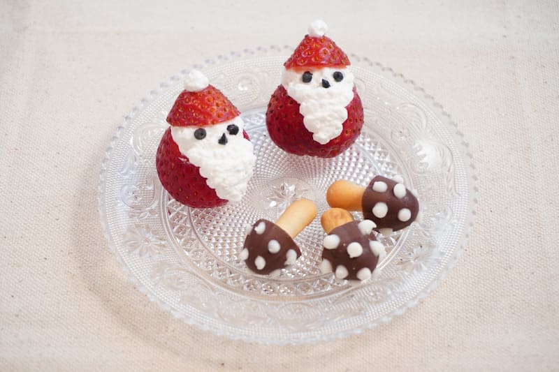 クリスマスごちそうレシピ　親子で　クリスマスケーキ飾り