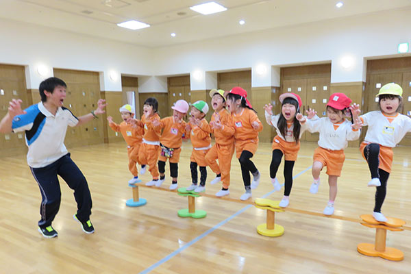 体を動かす 運動 子どもの習いごと