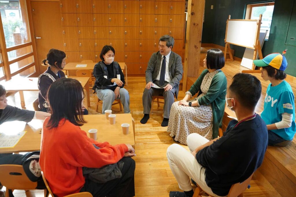 座談会
子育てお悩み
おしゃべり会