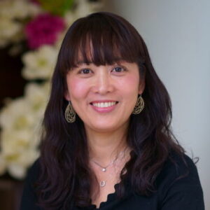 白梅学園大学教授 * 仲本美央 先生